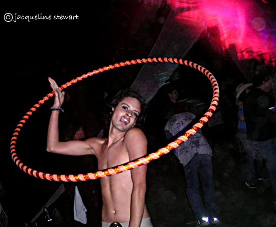 546x450 pixels (32K)