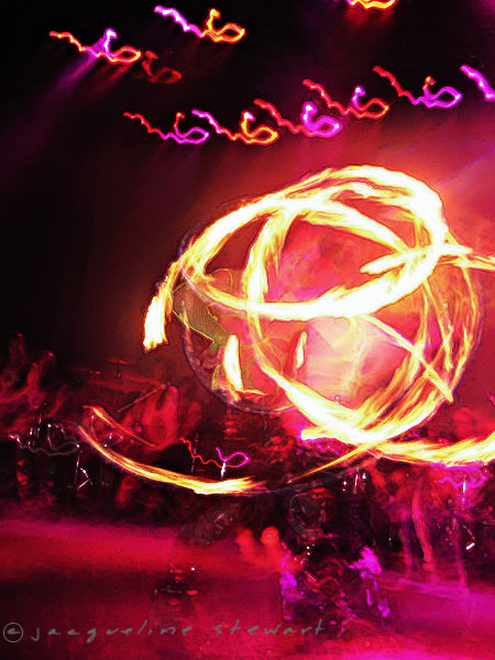 450x600 pixels (86K)