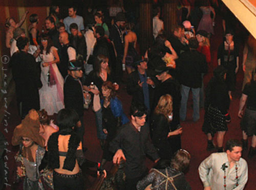 500x372 pixels (40K)