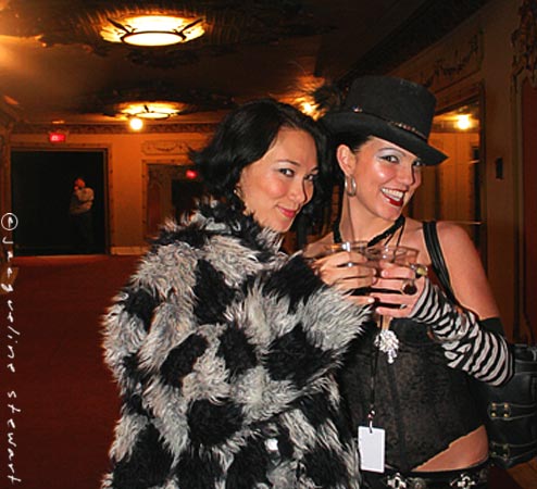 494x450 pixels (45K)