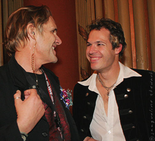 495x450 pixels (39K)