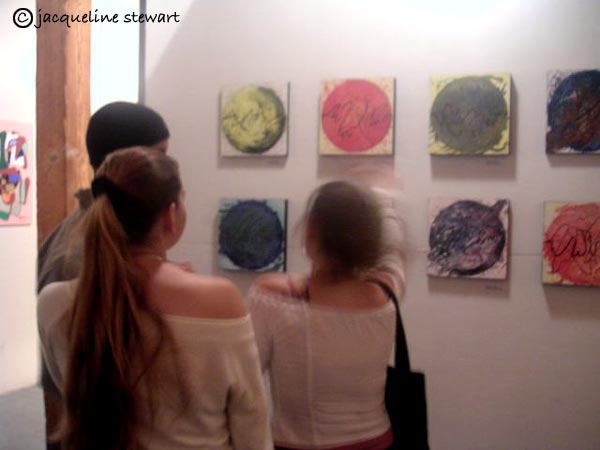 600x450 pixels (27K)