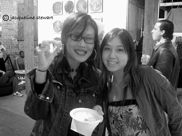 600x450 pixels (38K)