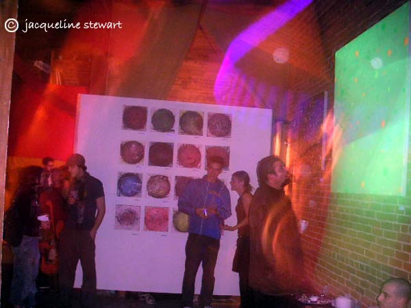 600x450 pixels (40K)