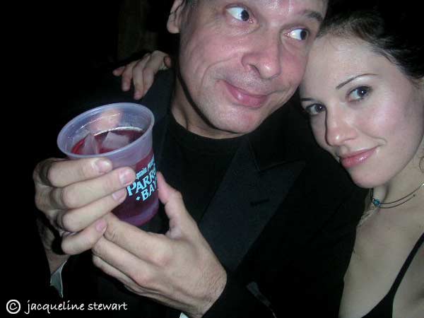 600x450 pixels (22K)