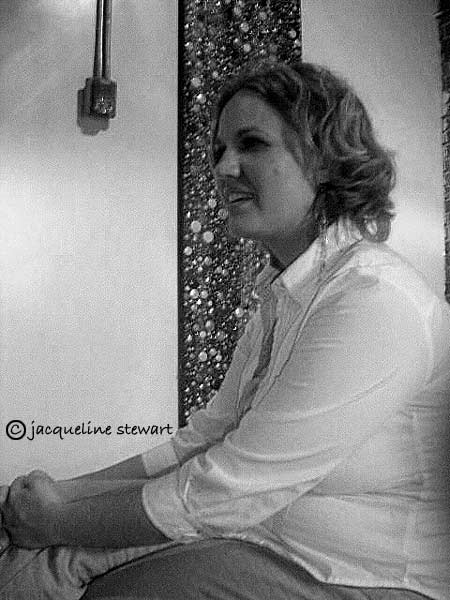 450x600 pixels (42K)