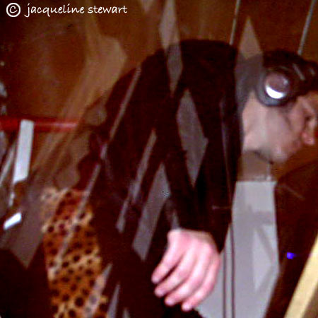 450x450 pixels (35K)