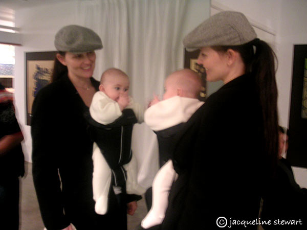 600x450 pixels (33K)