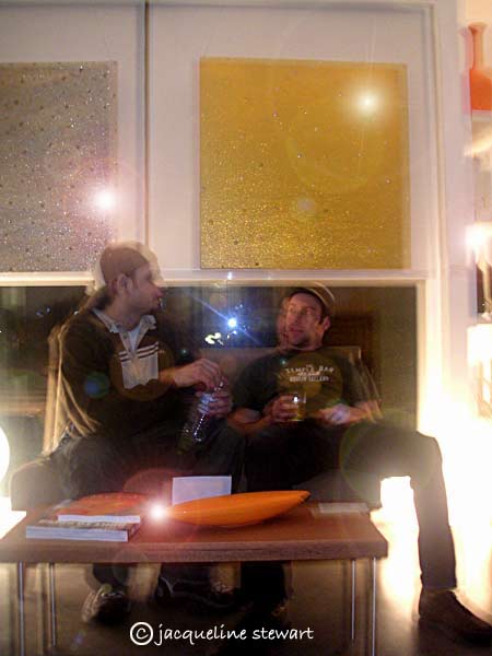 450x600 pixels (29K)