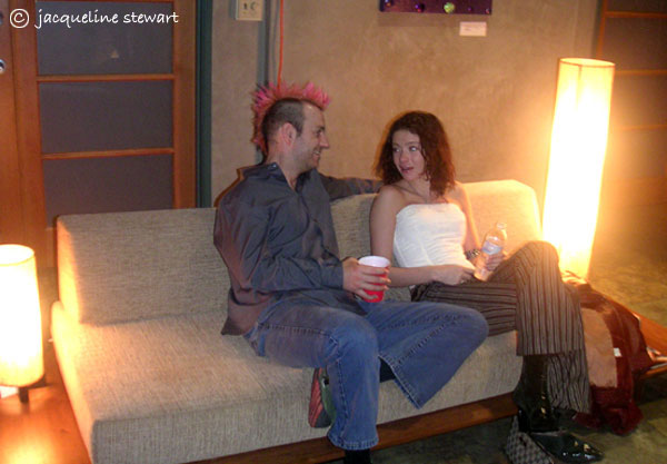 600x417 pixels (51K)