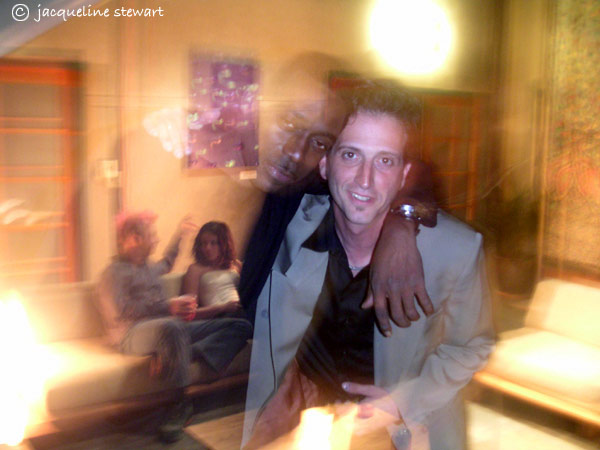 600x450 pixels (56K)