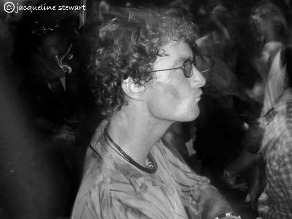 600x450 pixels (24K)