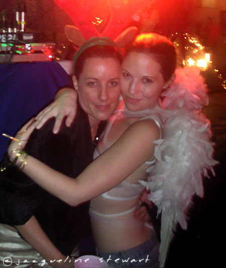 450x532 pixels (44K)