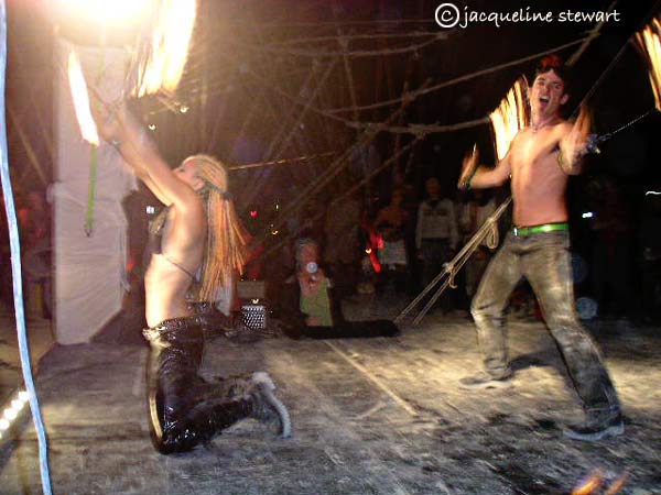 600x450 pixels (41K)