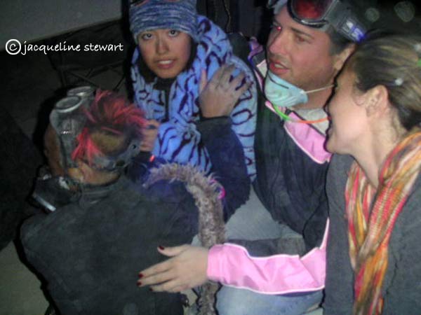 600x450 pixels (33K)