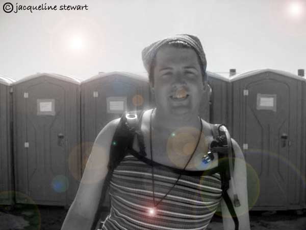 600x450 pixels (19K)