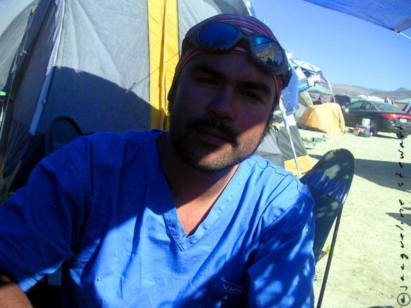 600x450 pixels (66K)