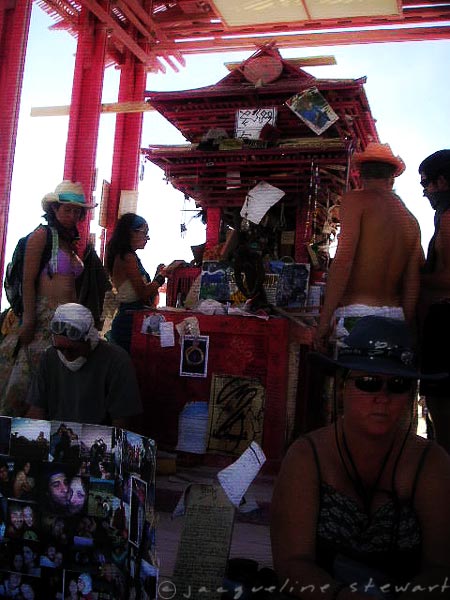 450x600 pixels (59K)