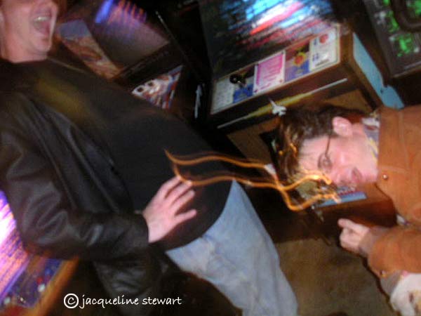 600x450 pixels (30K)