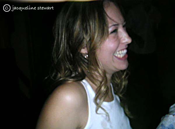 600x442 pixels (18K)