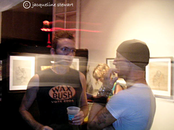 600x450 pixels (46K)