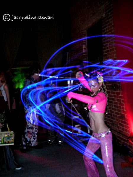 450x600 pixels (58K)