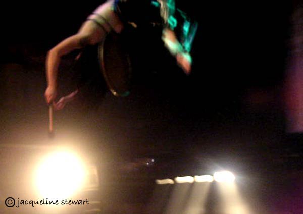 600x424 pixels (18K)