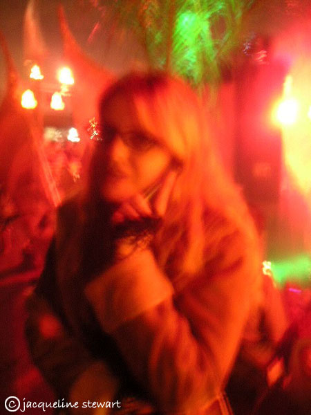 450x600 pixels (50K)