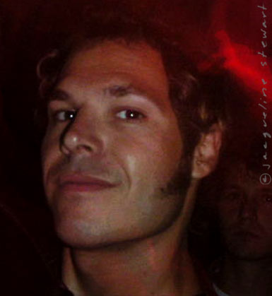 385x419 pixels (18K)