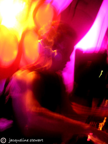 450x600 pixels (36K)