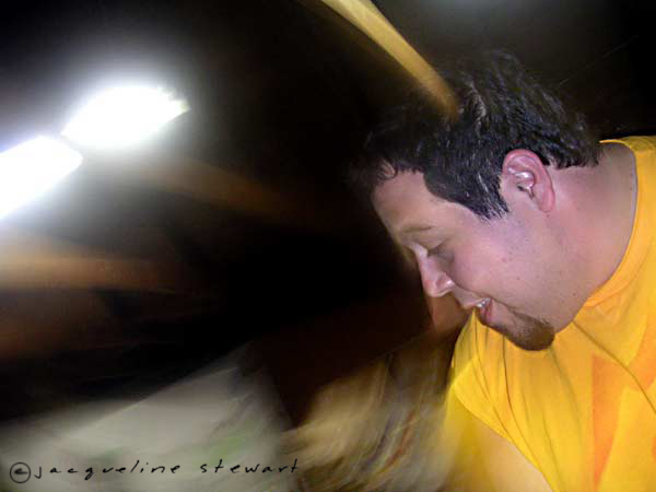 600x450 pixels (92K)