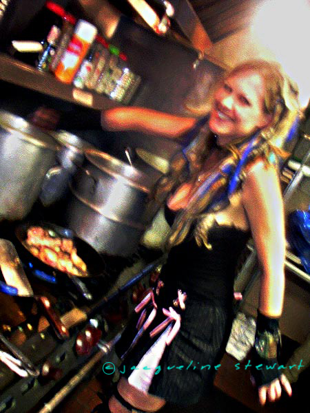 450x600 pixels (231K)