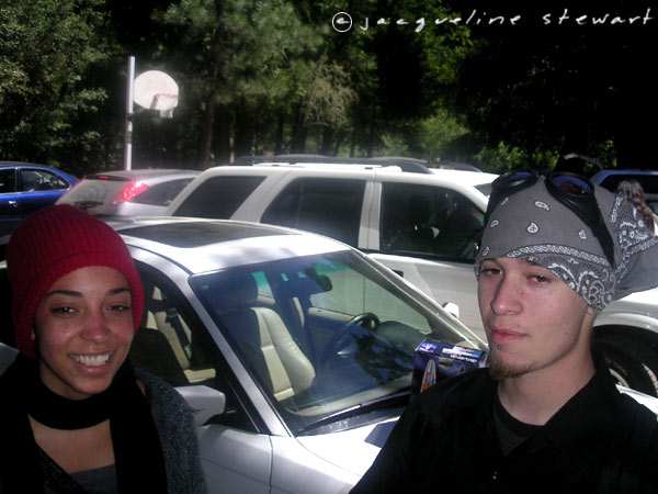 600x450 pixels (60K)