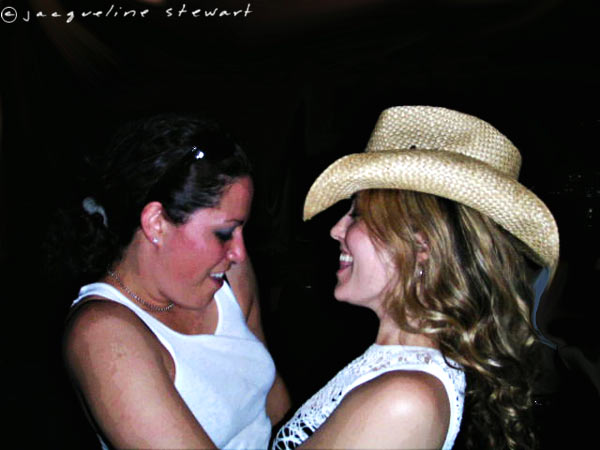 600x450 pixels (41K)