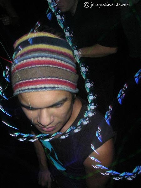 450x600 pixels (38K)