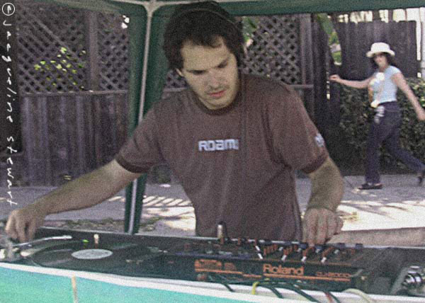 600x428 pixels (69K)