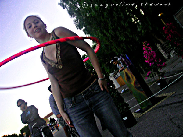 600x450 pixels (65K)