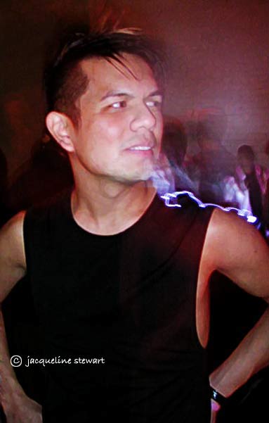 383x601 pixels (20K)