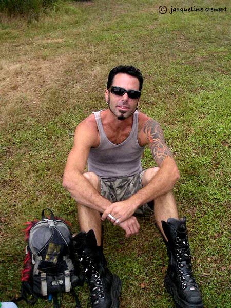 450x600 pixels (89K)