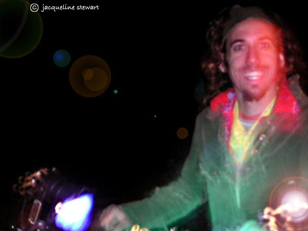 600x450 pixels (24K)